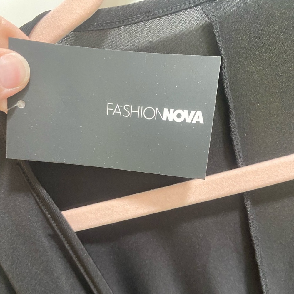 Fashion Nova Wicked Games Mini Dress, Black, NWT size 1x - Picture 8 of 8